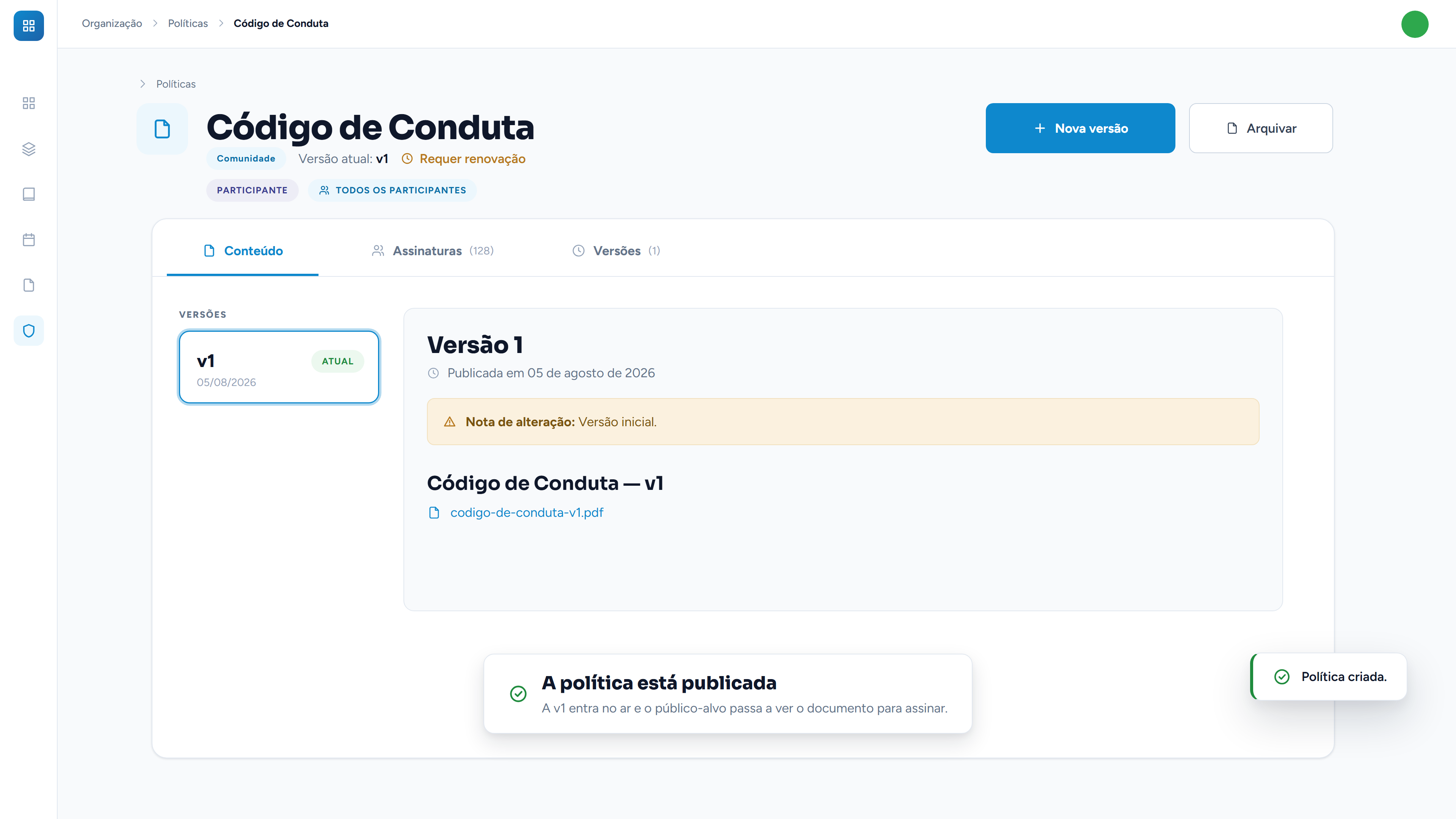 A página da política reúne o conteúdo, a lista de versões e a data de publicação de cada uma.